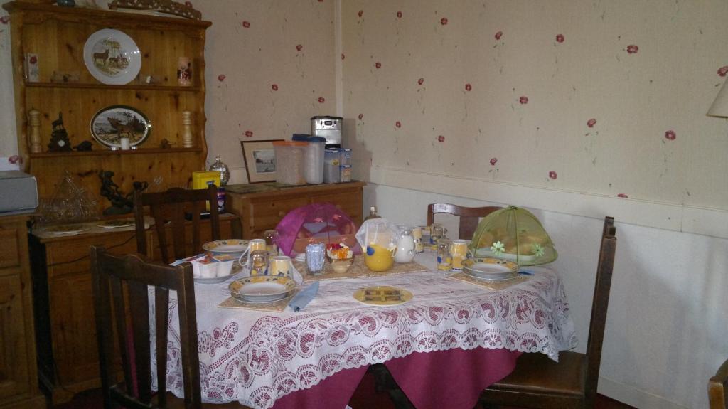 La Maison Jaune Bed and Breakfast Bouresse Exteriör bild